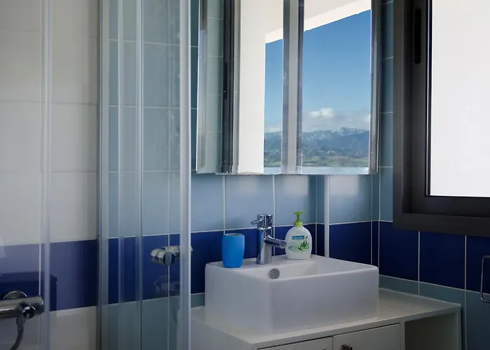 Esprit 20 Villa Polis